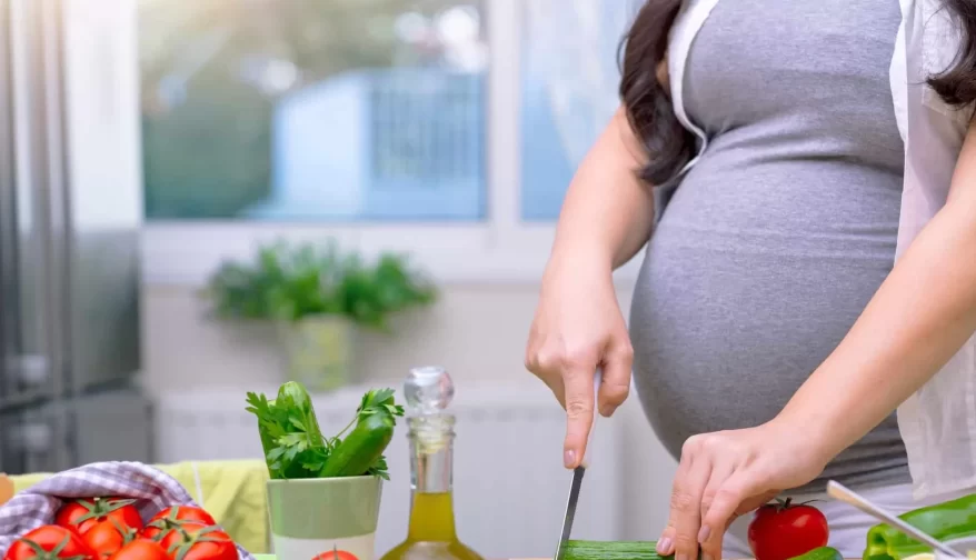 Nutrición embarazada Prenatal y Postnatal embarazada